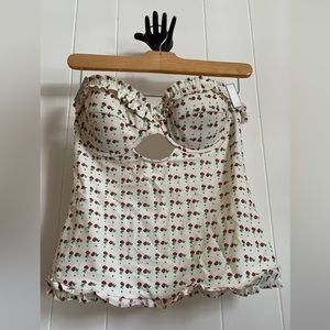 Y2K Jessica Simpson Ruffled, Cherry Tankini Top vintage
